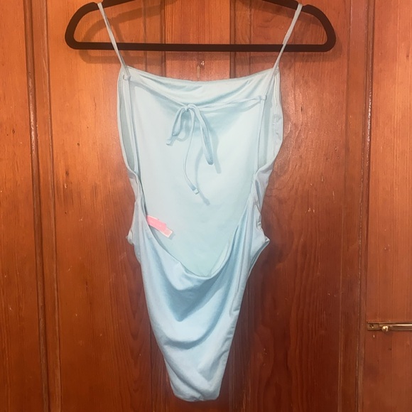 VICTORIAS SECRET BLUE ONE PIECE BATHING SUIT - WORN TWICE - Picture 7 of 8